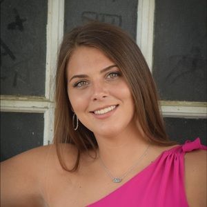 Meet your Posher, Tara